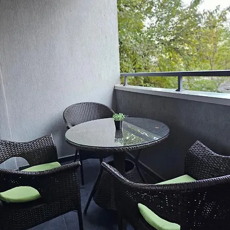 Diamond Of Apartamento Escópia